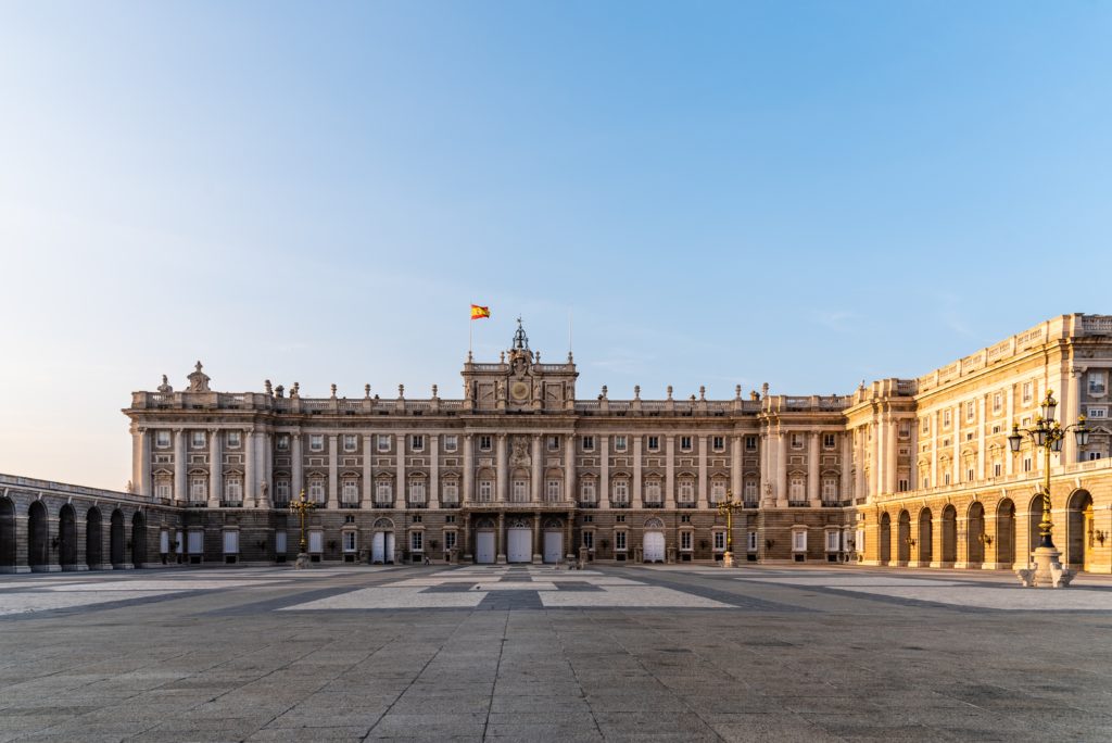 A guided tour of the Royal Palace 